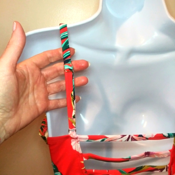 Kona Sol Coral & Multi Floral Hawaiian Print One Piece Ladder Back Swimsuit - Picture 7 of 13